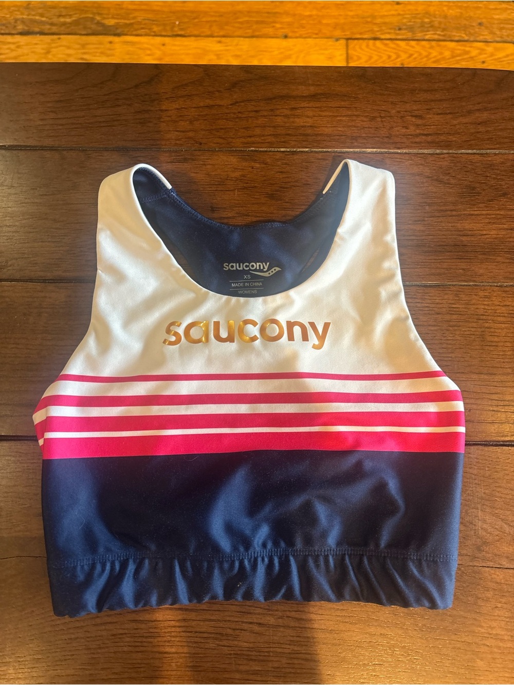 Saucony Woman’s White Navy Pink Striped sports bra size XS